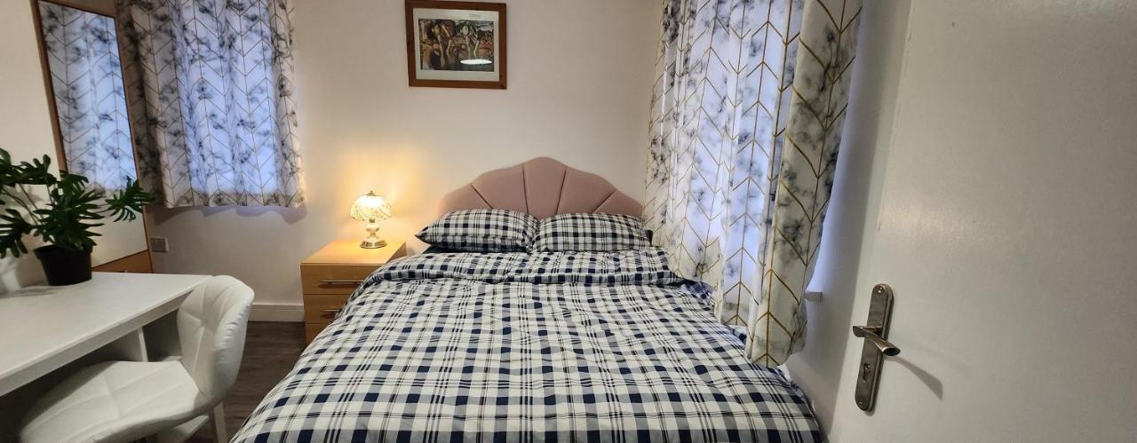 וורינגטון White House Ensuite Double Bedroom מראה חיצוני תמונה