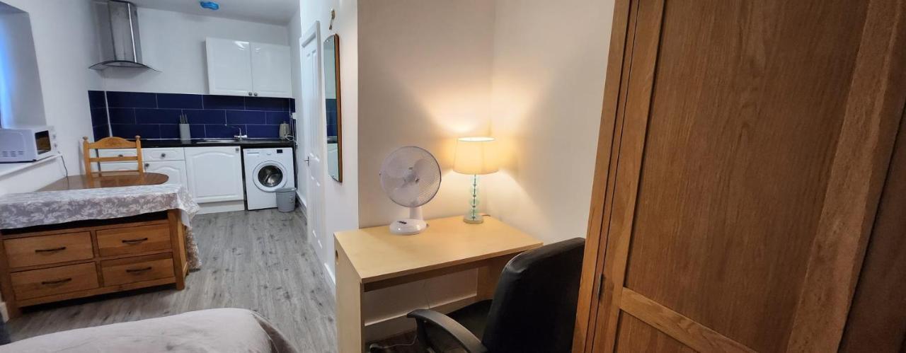 וורינגטון White House Ensuite Double Bedroom מראה חיצוני תמונה